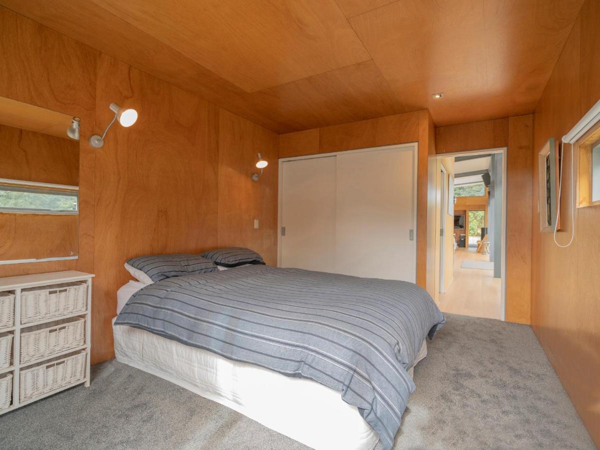 Little Paua - Pauanui Holiday Home Екстериор снимка