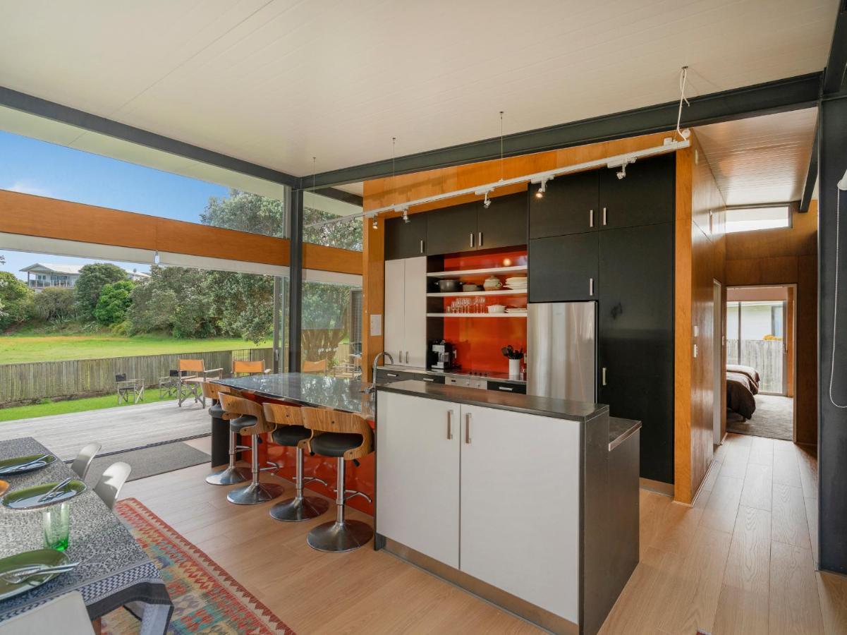Little Paua - Pauanui Holiday Home Екстериор снимка